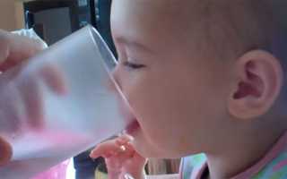Дают ли грудным детям воду и в каком количестве?